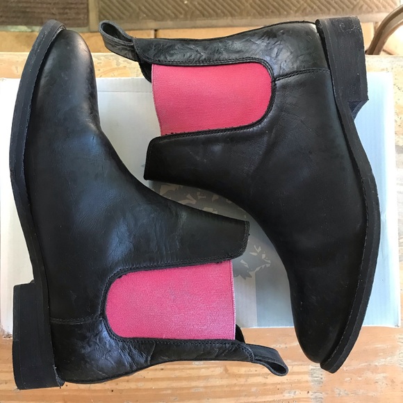 FP & Faryl Robyn Collaboration Janice Chelsea Boot - Picture 3 of 10